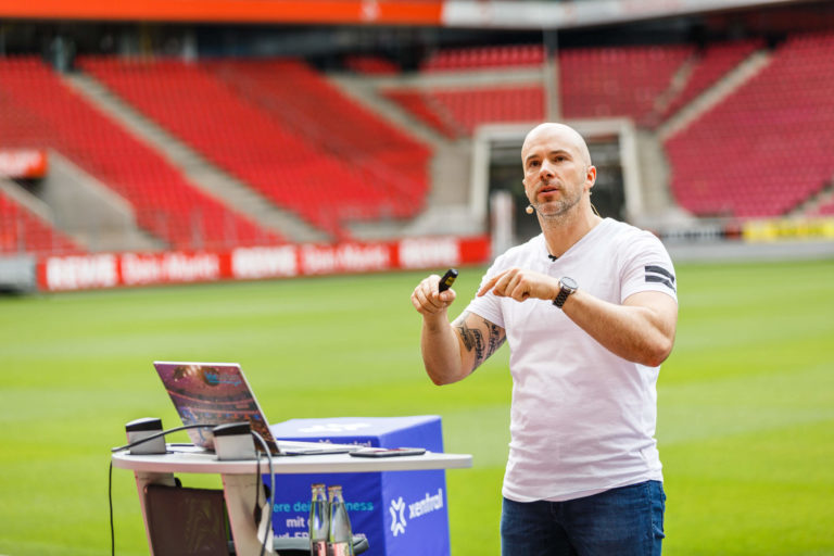 Keynote Vortrag im Fußball-Stadion